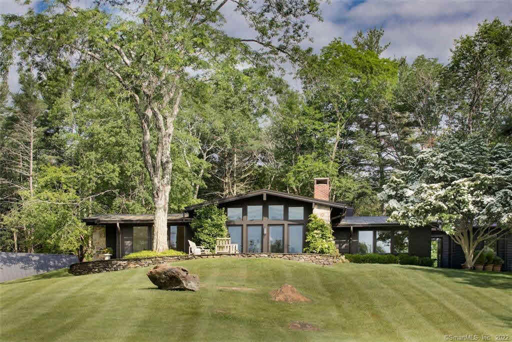 Building photograph for 53 FALLS MOUNTAIN ROAD